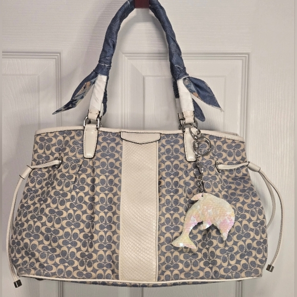 Coach Handbags - Coach Purse Signature pattern and denim color
